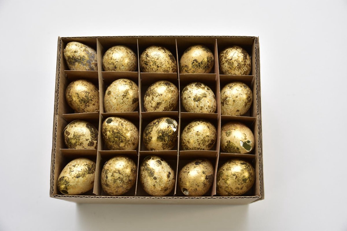 Totally Easter | Kwarteleitjes | Doosje met echte kwarteleitjes | Pasen | Paasdecoratie | 60 Stuks | Goud